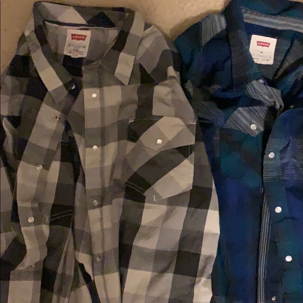 Long Sleeve Levi’s Shirt